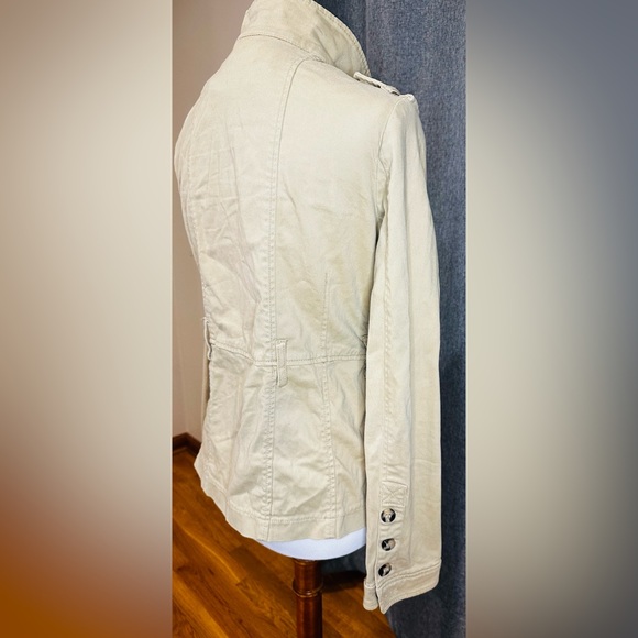 Divided Cream Button-Up Military Style Jacket Size 8 - Picture 7 of 14